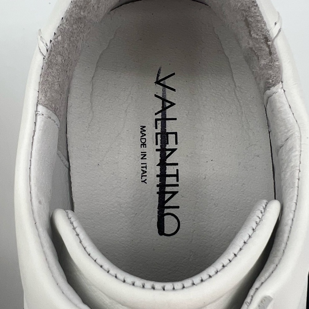 Men’s Mario Valentino Zeus Logo Leather Slip-On Sneakers. Size 9 US | MSRP: $489 - Picture 4 of 10